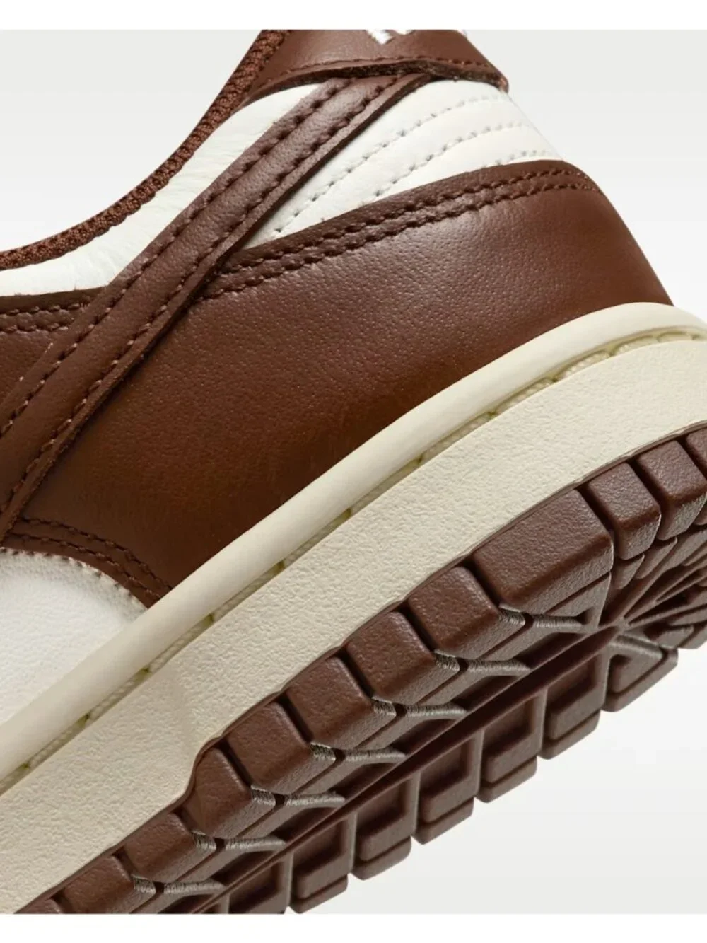 Nike Dunk Low Twist Chocolate Brown White Women’s Sneakers US 10 NIB